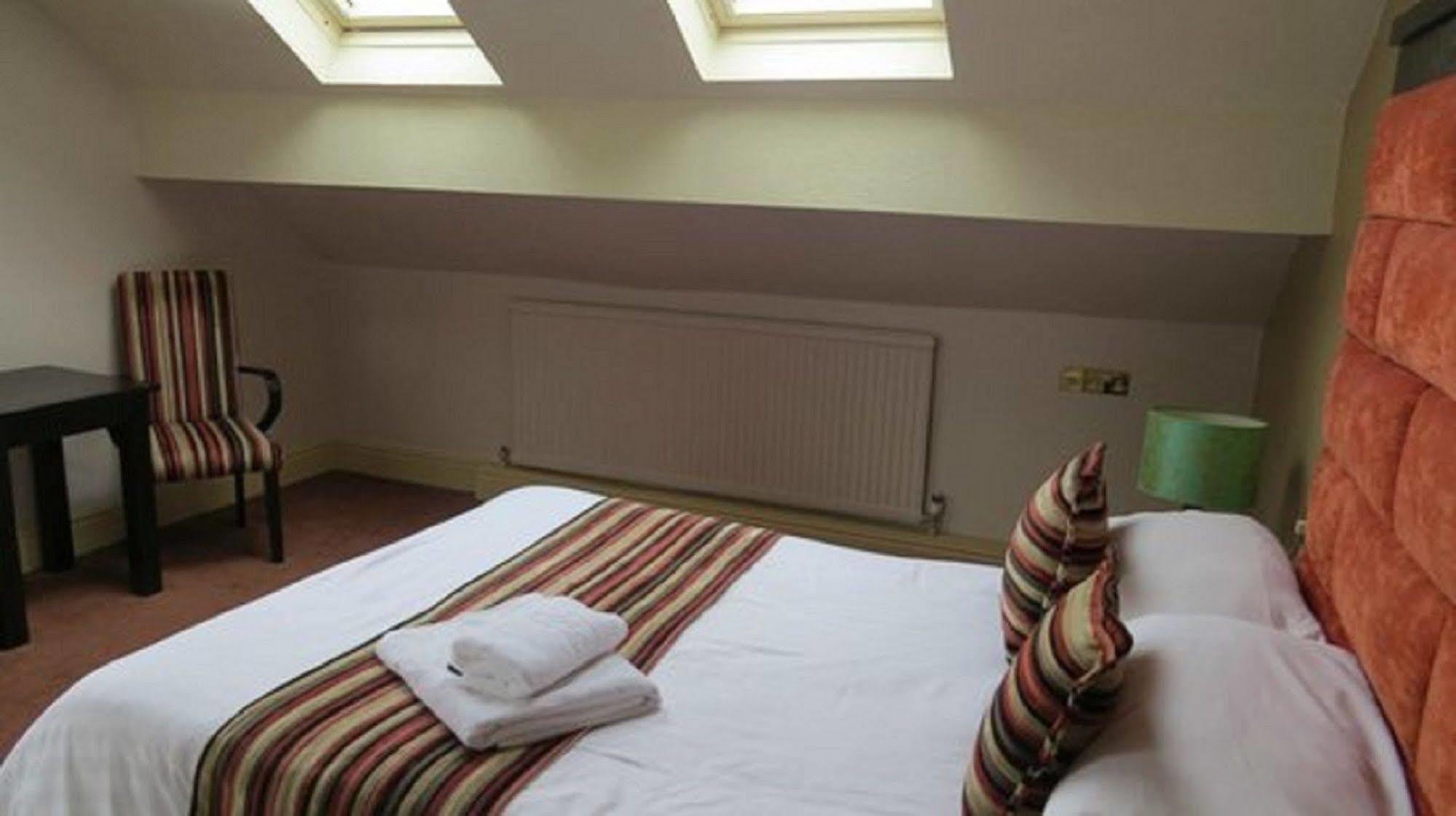 Lion And Swan Hotel Congleton Dış mekan fotoğraf