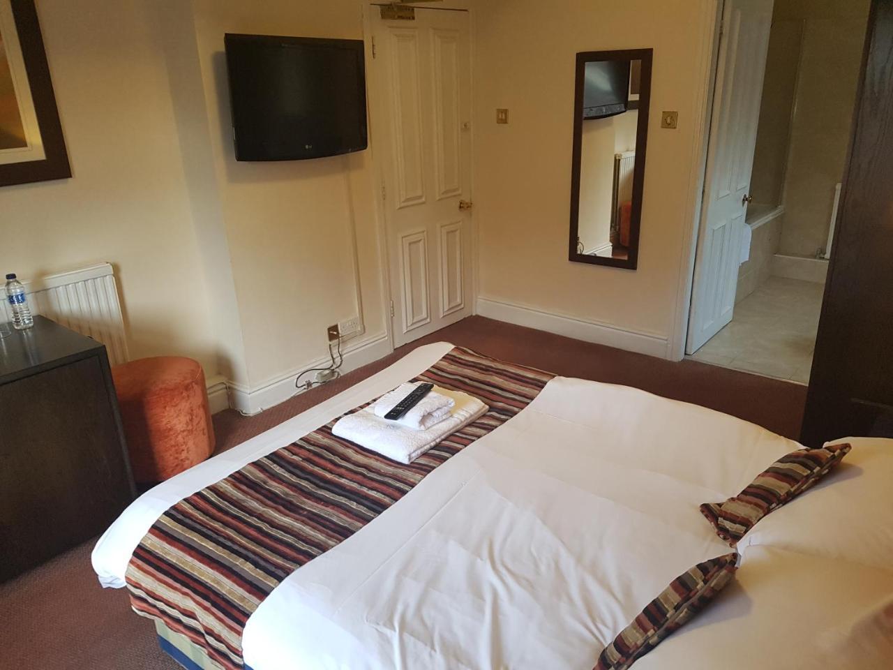 Lion And Swan Hotel Congleton Oda fotoğraf